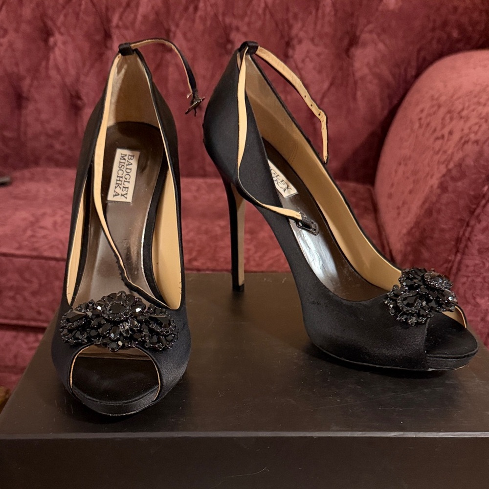 Badgley Mischka Black Satin Jeweled Peep-Toe Heels